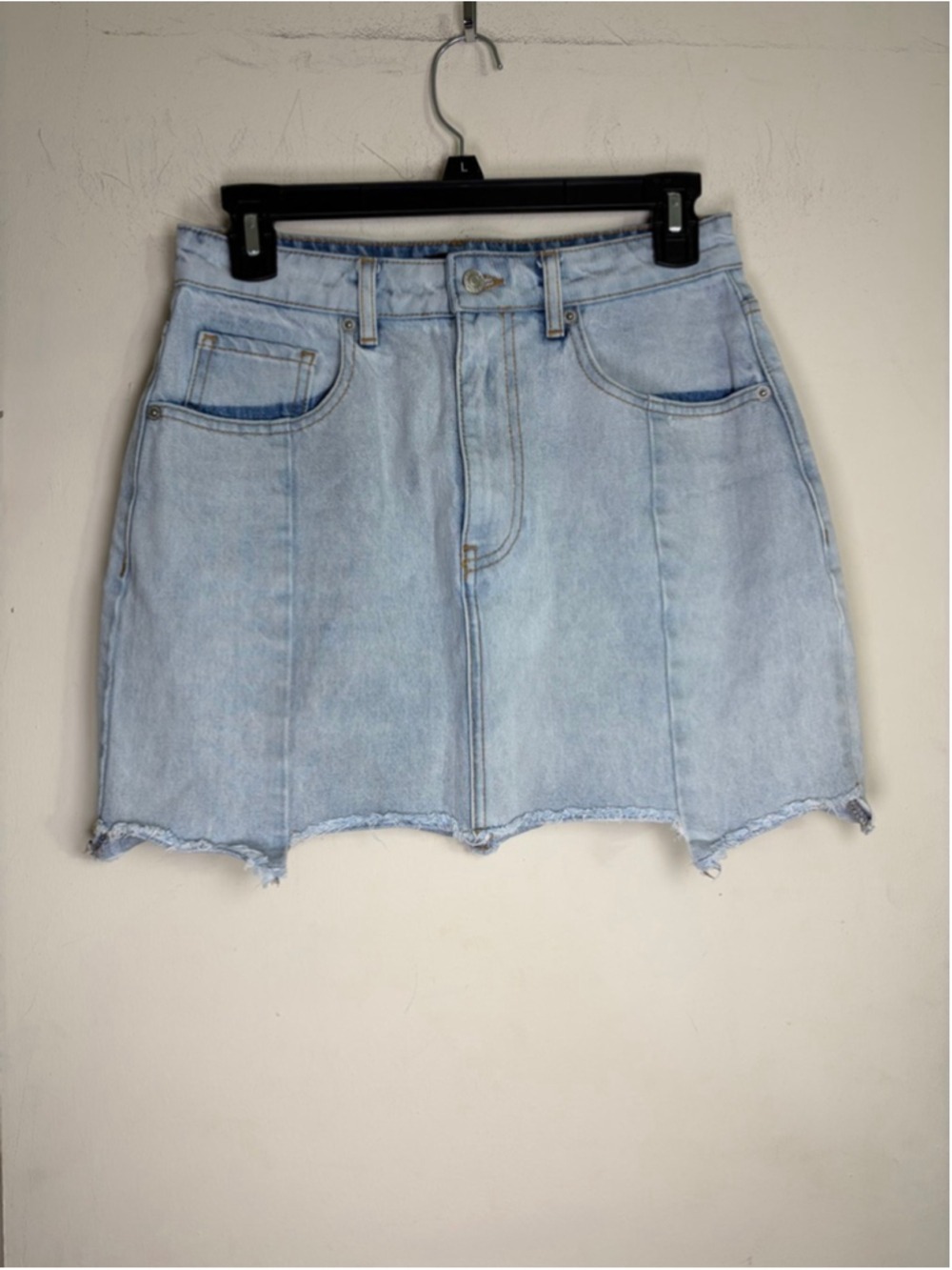 White Fox Boutique Light Wash Distressed Asymmetrical Raw Hem Denim Mini Skirt M